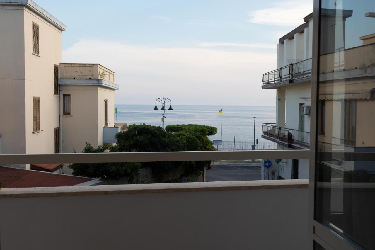 B&B Lungomare Diamante Eksteriør bilde